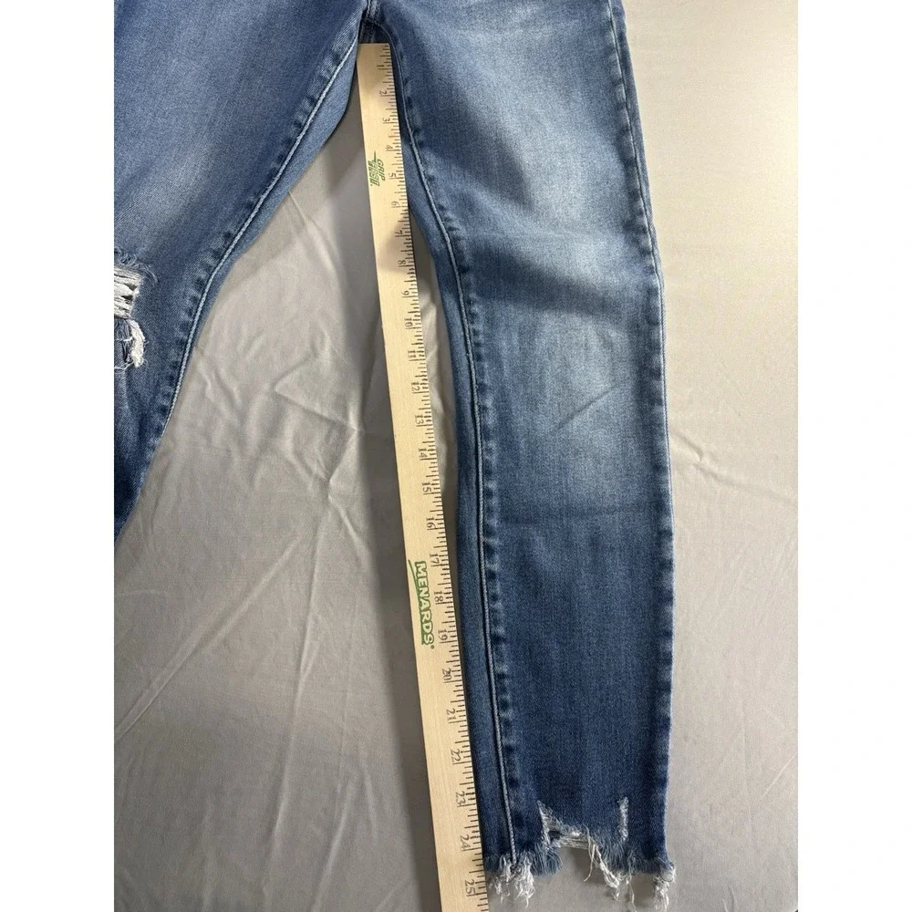 KanCan Curvy Women's Distressed Button‎ Fly Crop Skinny Jeans Raw Hem 11/29